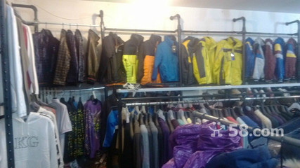 小投資大回報 昌平服裝一手貨源，開啟創業新篇章